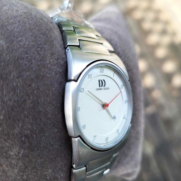 LOT OF 2 NEW ALL STEEL DANISH DESIGN BLACK & WHITE QUARTZ LADY WATCH 30 … - Picture 11 of 13